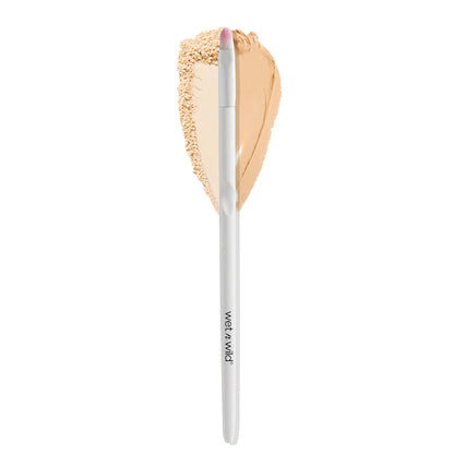 wet n wild Eyeshadow Brush, Precision Blending Application, Soft Synthetic Fibers, Ergonomic Handle for Comfortable Precision Control